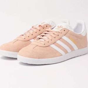 pink adidas gazelle shoes